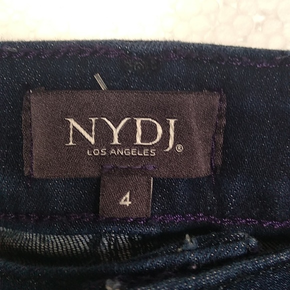 Size 4 NYDJ Jeans. Like new. Date night jeans. - Picture 4 of 8